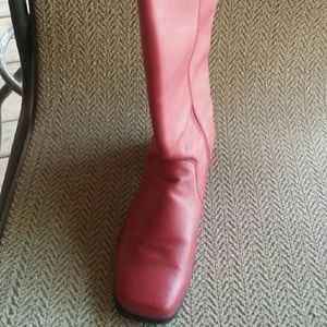 Womens knee high boots
