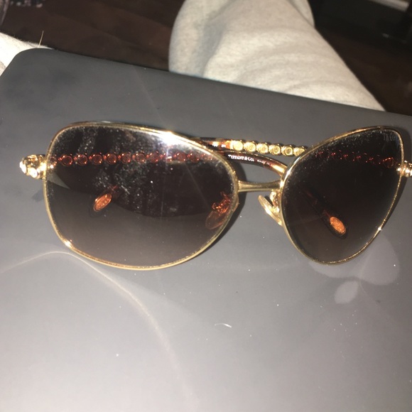 Tiffany sun glasses