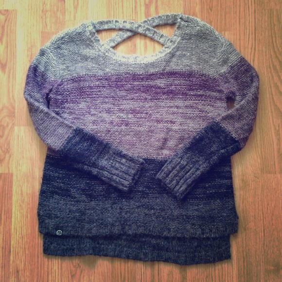 La Hearts sweater