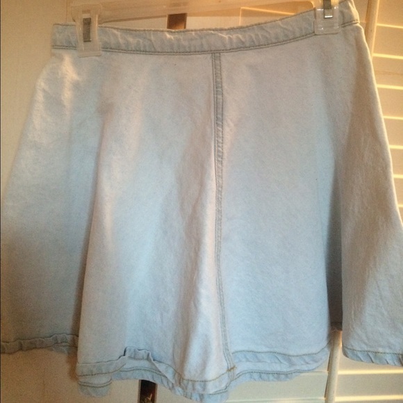 American Apparel Denim Skirt. Never worn!