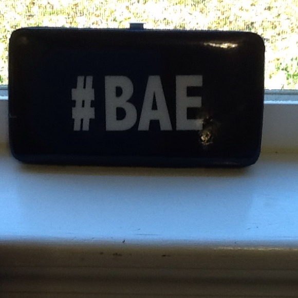 Wallet - Picture 1 of 2