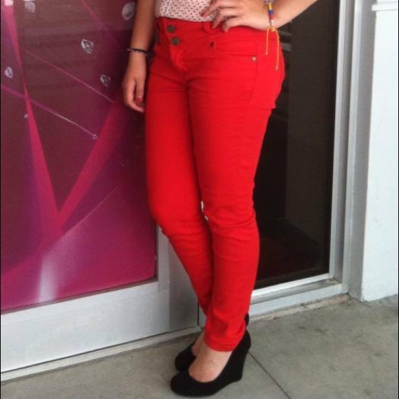 Skinny jeans