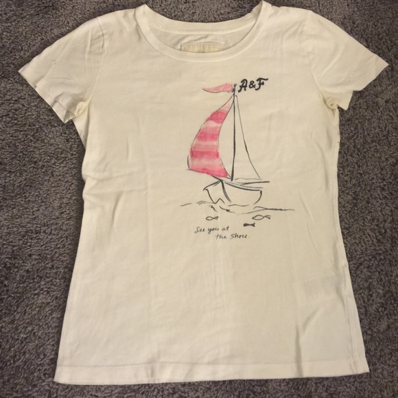 Abercrombie & Fitch T Shirt