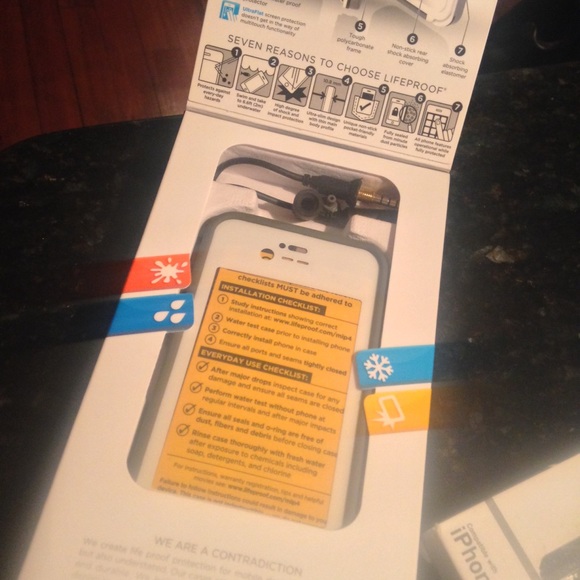 Life Proof Case - Picture 2 of 2