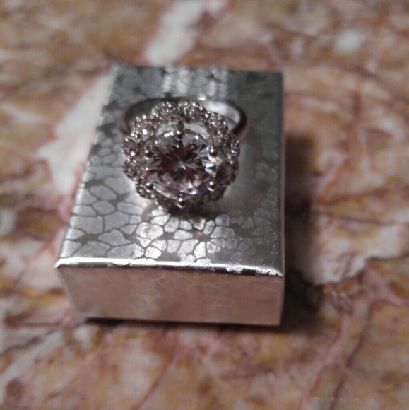 White topaz platinum ring