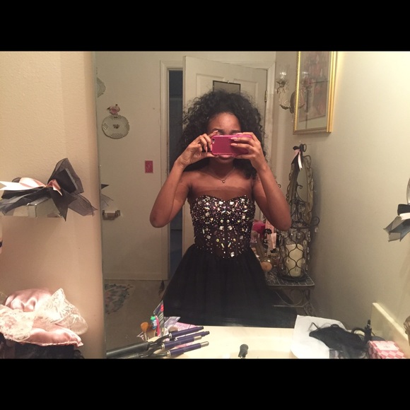 Short Sheri Hill Black Prom Dress