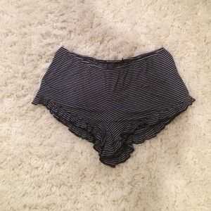 Brandy Melville Vodi Shorts