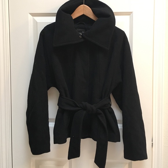 H&M Black High Collar Vintage Peacoat