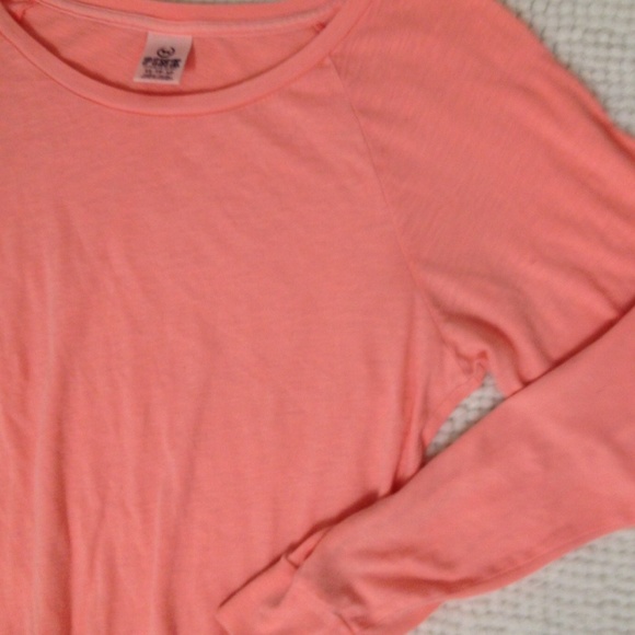 ❌SOLD in bundle! VS PINK coral top - Picture 2 of 4