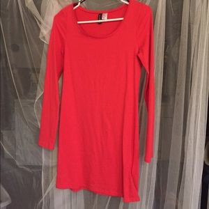 Hot red bodycon dress