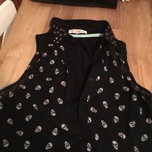 Tank button up with skulls and studs