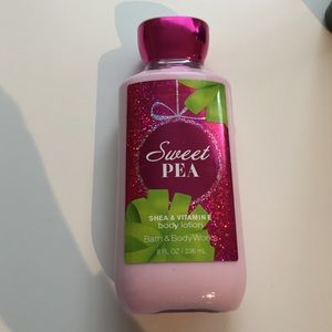 Bath & Body Works Sweet Pea!!