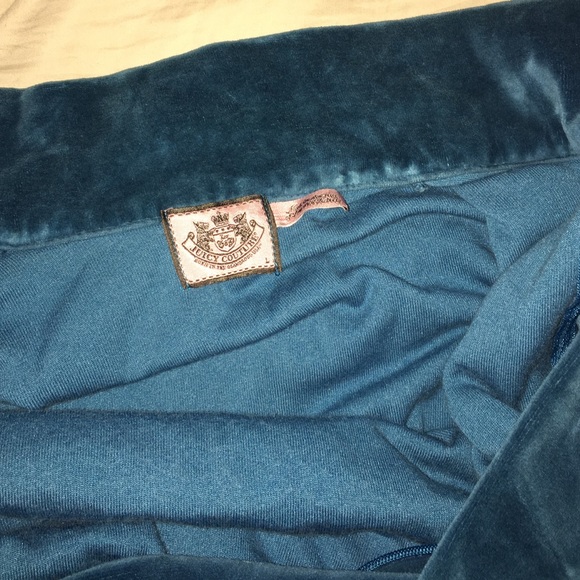 Sweater - Picture 3 of 3