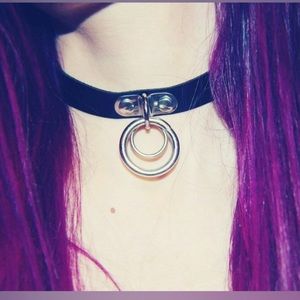💓 90s Double Rings Choker.