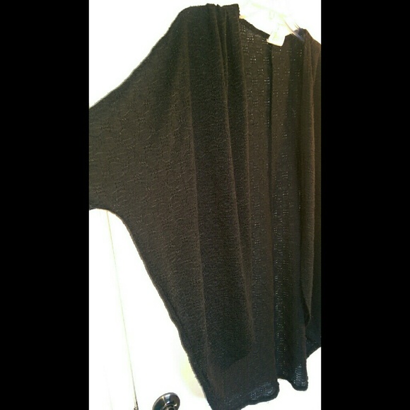 🚫SOLD🚫 Black Cover-up. - Picture 2 of 3