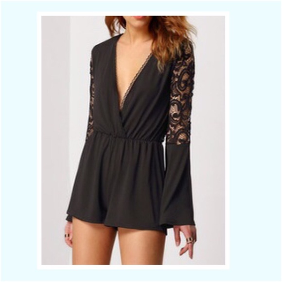 ⚡️️SUMMER SALE⚡️BLACK LACE Romper - Picture 3 of 4