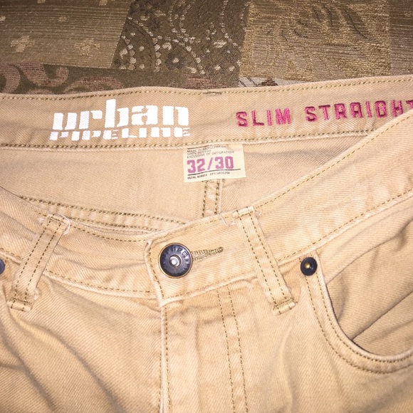 Men's tan khakis - Picture 2 of 3
