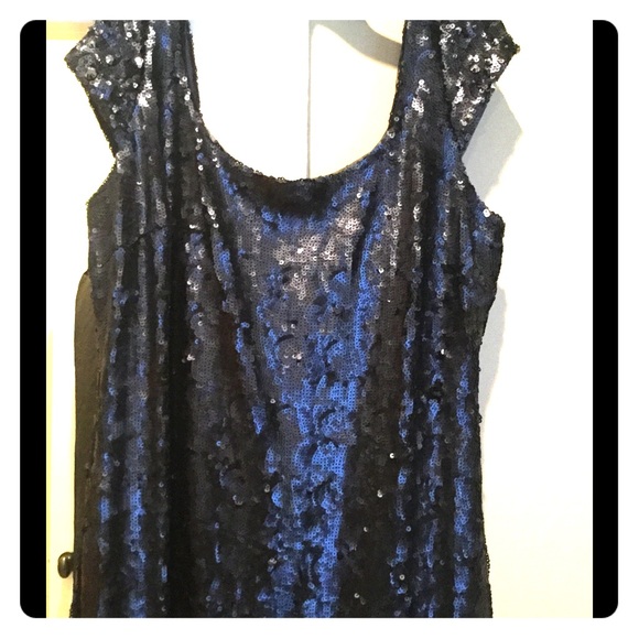 Kay Unger evening gown navy/black sequin