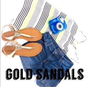 Gold Sandals 💛