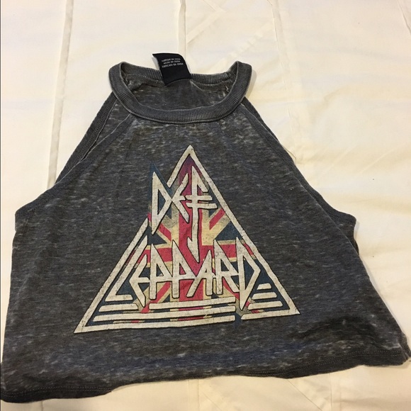 Graphic crop top