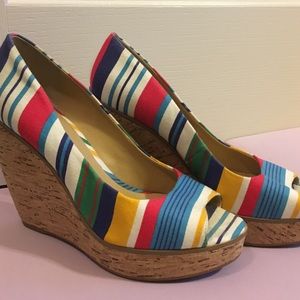 Striped cork wedges