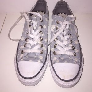 Polka dot converse