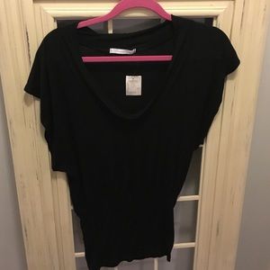 NWT Essential Black Top!
