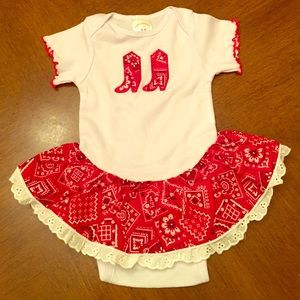 Western baby onesie🐴