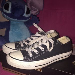 Black Converse👟