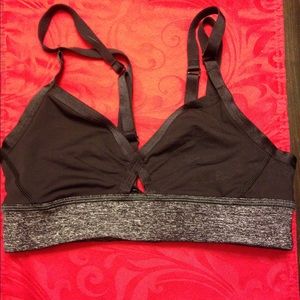Lululemon Sz 6 Lucky To Be Bra