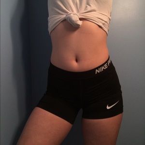 Nike Pro