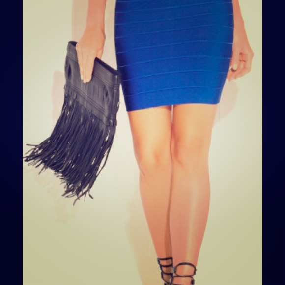 AC Bag Eve Fringe Clutch