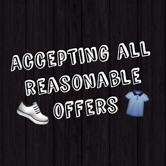 Feel free to comment an offer! - Picture 1 of 1