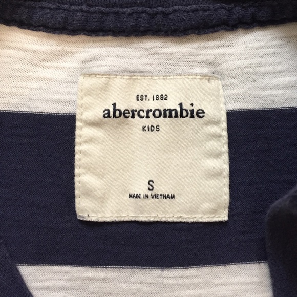 Abercrombie stripped Tshirt - Picture 2 of 2