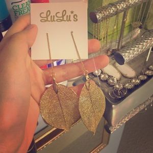Lulu's Earrings