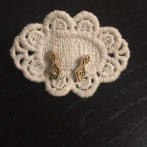 Never been worn stud earrings