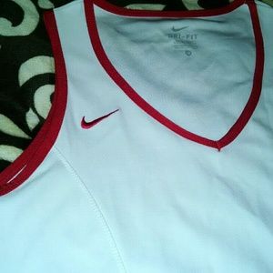 🌻Nike top🌻