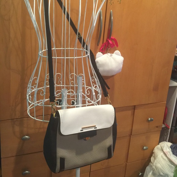 @SOLD@Marc by Marc Jacob crossbody bag - Picture 1 of 4