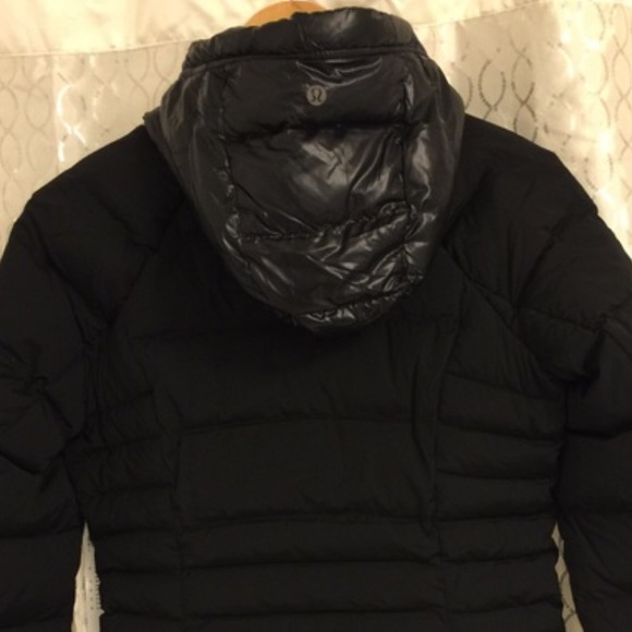 New Lululemon black down pullover - Picture 4 of 4