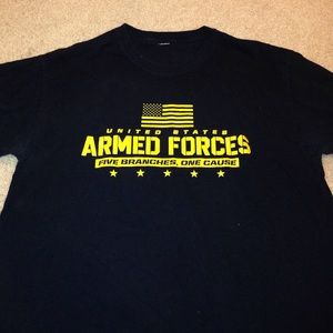 United States armed forces tshirt size large