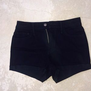 BRAND NEW Hollister shorts! ❤️