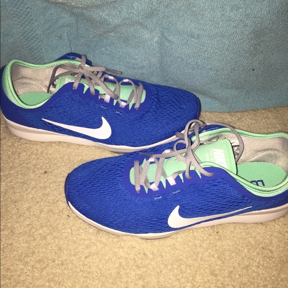 SALE⭐️NEW⭐️Nike Zoom Fit Running shoes SZ 8.5 - Picture 2 of 4