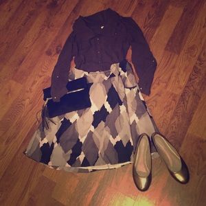 Chic neutral skirt