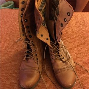 Steve Madden combat boots