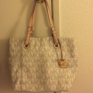Michael Michael Kors Jet Set Logo Tote