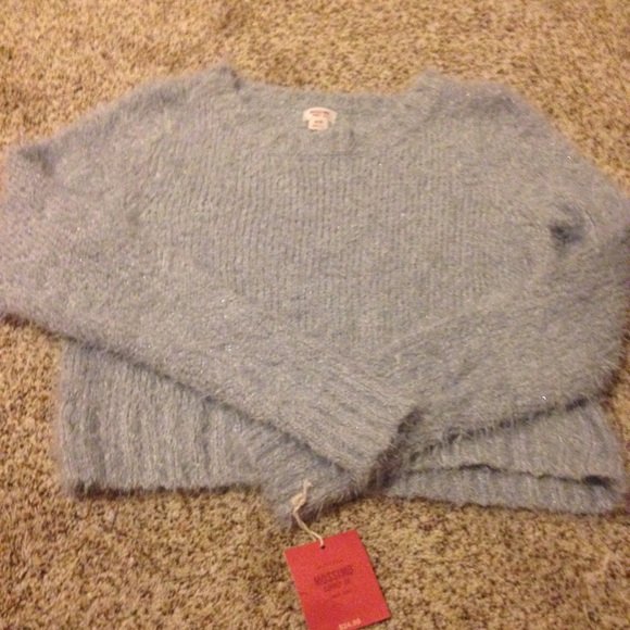 NWT Grey Fuzzy Crop Sweater