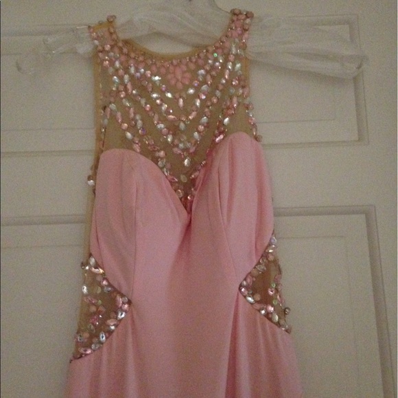 PROM DRESS - Picture 5 of 5