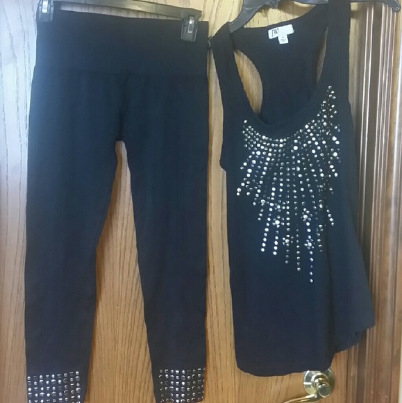 MATCHING PANTS AND TOP - Picture 4 of 4