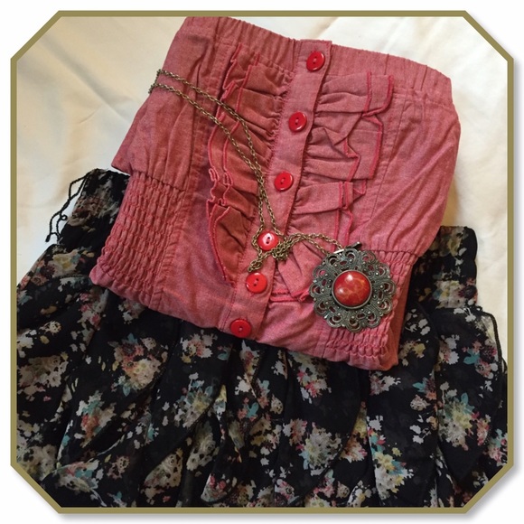 Red Strapless Top - Picture 2 of 3