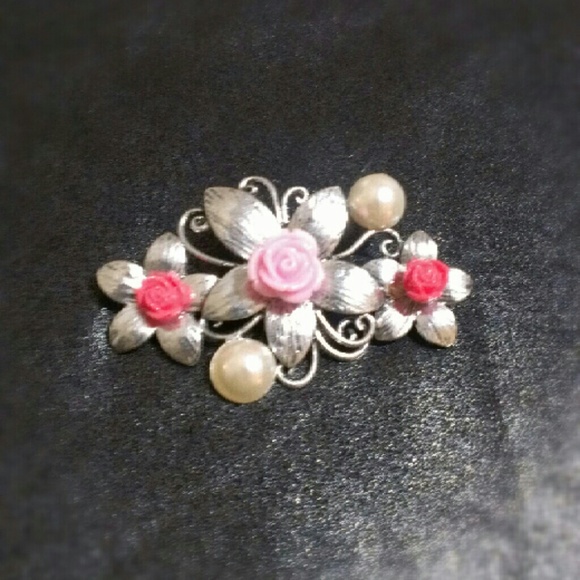Floral Brooch